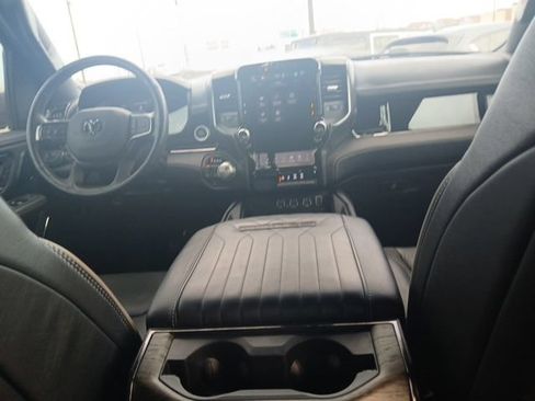 Used 2025 RAM 1500 Limited AWD/4WD image 13