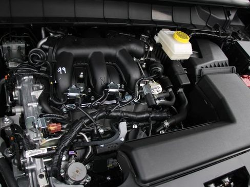 Certified 2026 Nissan Pathfinder SL w/ SL Premium Package AWD/4WD image 35