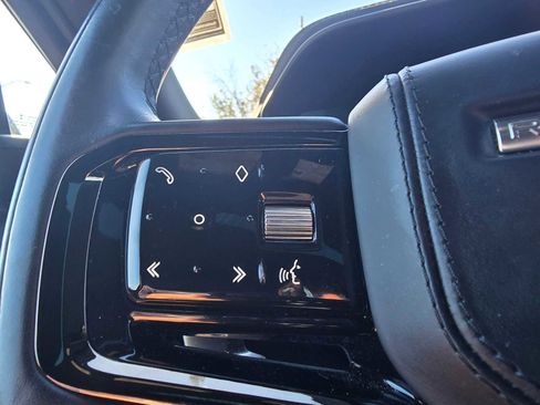 Used 2023 Land Rover Range Rover Sport SE Dynamic image 33