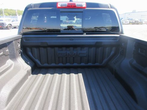 New 2026 GMC Canyon Denali image 6