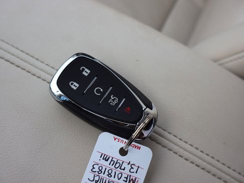 Used 2021 Chevrolet Malibu Premier image 40