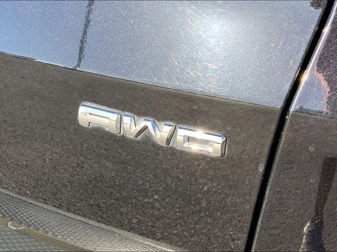 Used 2025 Ford Escape ST-Line AWD/4WD image 10