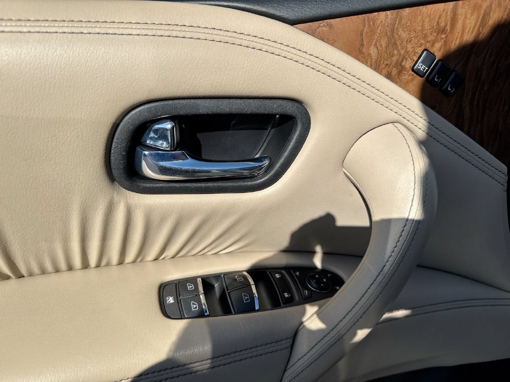 Used 2021 Nissan Armada SL w/ Captain's Chairs Package RWD image 22