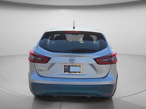 Used 2020 Nissan Rogue Sport S FWD image 5