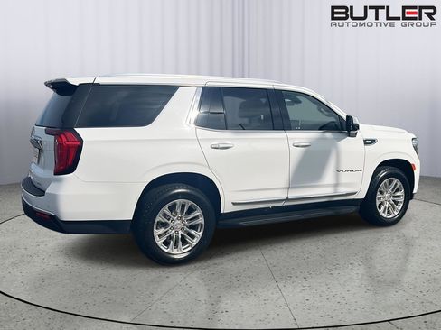 Used 2022 GMC Yukon SLT w/ SLT Luxury Package RWD image 7