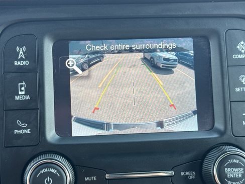 Used 2022 RAM 1500 Big Horn AWD/4WD image 12