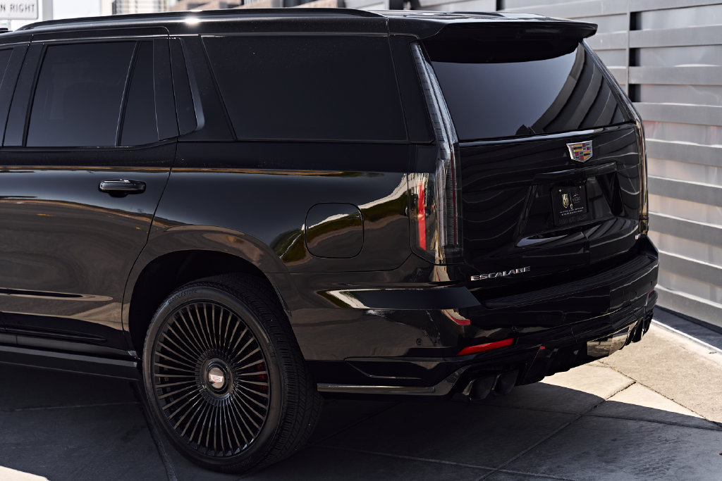 Used 2026 Cadillac Escalade V AWD/4WD image 16