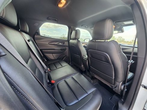 Used 2022 Chevrolet TrailBlazer ACTIV w/ Technology Package image 14