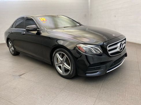 Used 2019 Mercedes-Benz E 450 4MATIC Sedan image 5