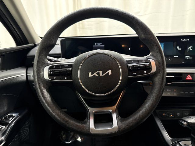 Certified 2026 Kia K5 LXS FWD image 16