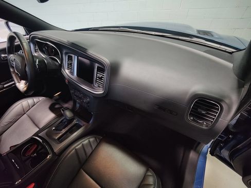 Used 2022 Dodge Charger SRT Hellcat RWD image 15