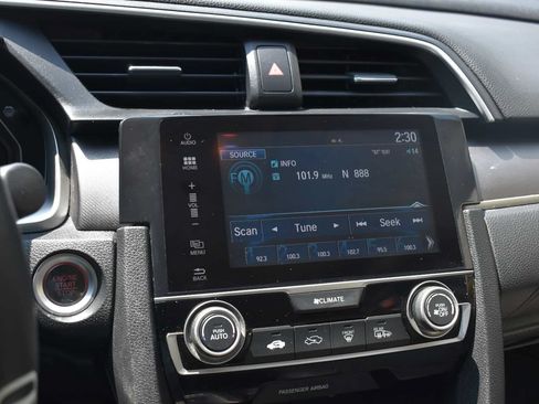 Used 2016 Honda Civic EX image 18