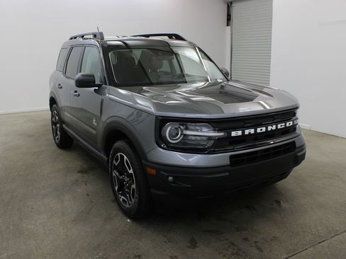 Used 2024 Ford Bronco Sport Outer Banks AWD/4WD image 6