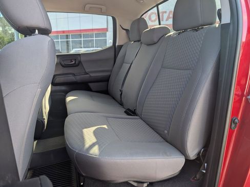 Used 2020 Toyota Tacoma SR w/ SR Convenience Package image 29