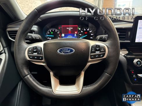Used 2024 Ford Explorer Limited image 17