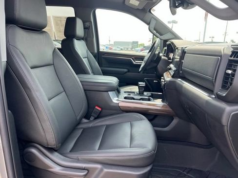 Used 2025 Chevrolet Silverado 1500 RST w/ All Star Edition Plus AWD/4WD image 13