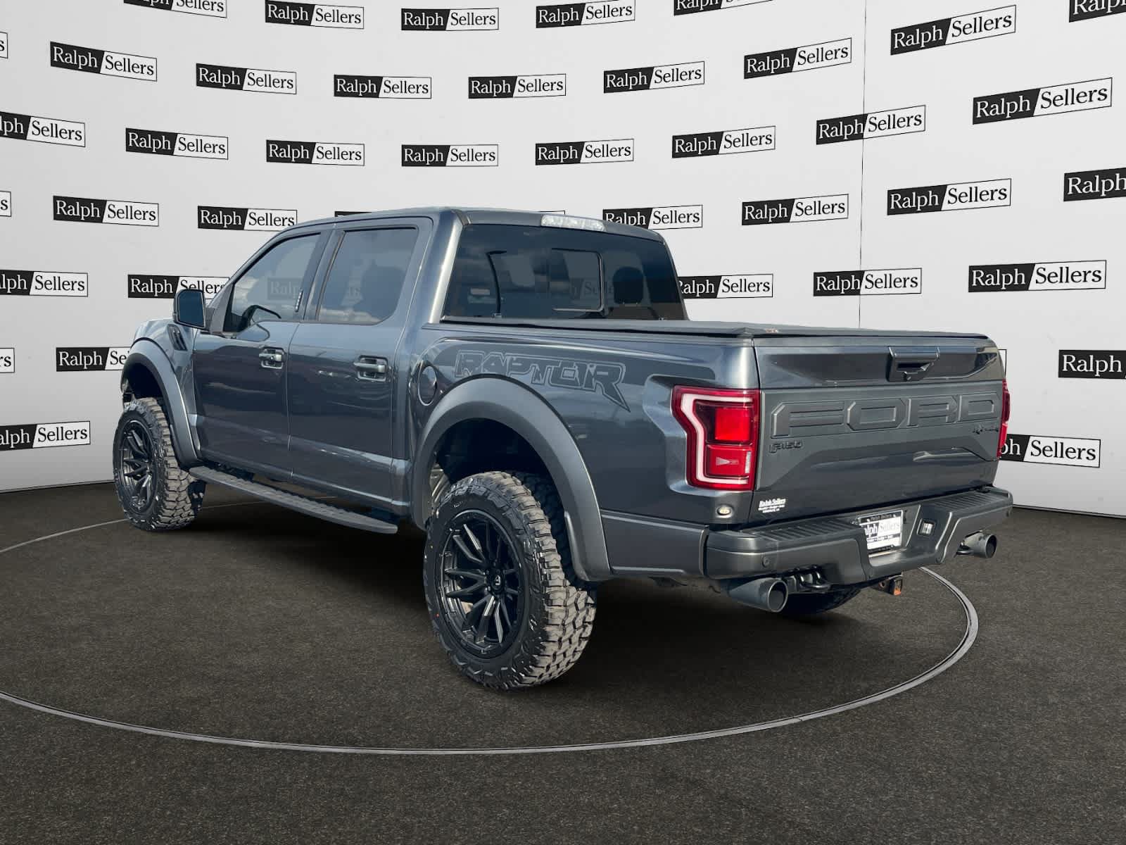 Used 2020 Ford F150 Raptor w/ Equipment Group 802A Luxury AWD/4WD image 4