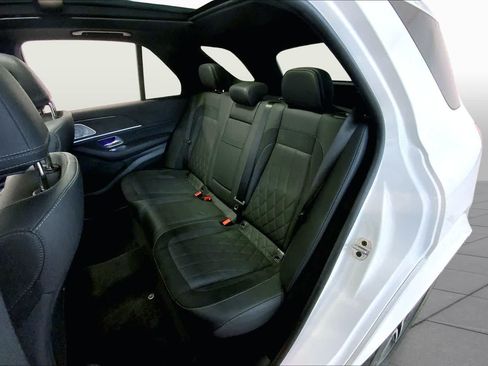 Used 2025 Mercedes-Benz GLE 53 AMG 4MATIC image 36