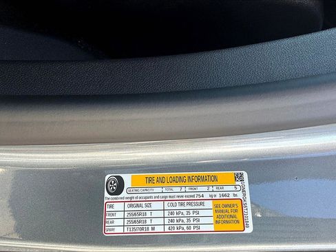 New 2026 Chevrolet Traverse LT image 13