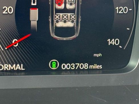 Certified 2025 Acura ADX A-Spec image 22