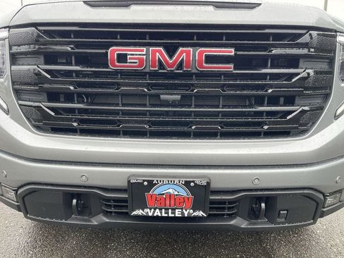 New 2026 GMC Sierra 1500 Elevation w/ Elevation Premium Package AWD/4WD image 32