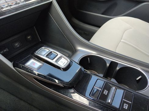 Used 2023 Hyundai Sonata SE FWD image 26