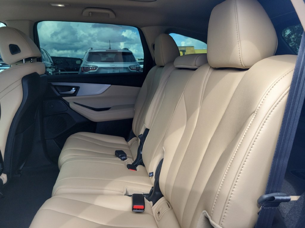 Certified 2026 Acura MDX FWD image 15
