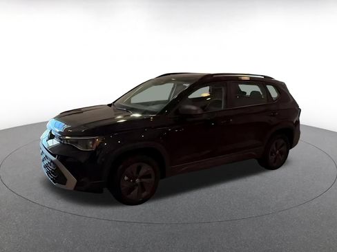 Used 2026 Volkswagen Taos S FWD image 4