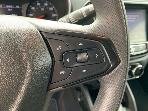 Used 2022 Chevrolet TrailBlazer LT w/ Convenience Package image 22