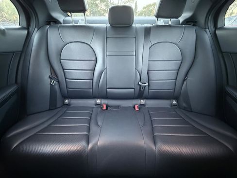 Used 2021 Mercedes-Benz C 300 Sedan image 22
