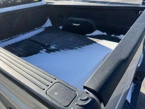 Used 2015 Ford F250 XLT w/ XLT Interior Package image 37