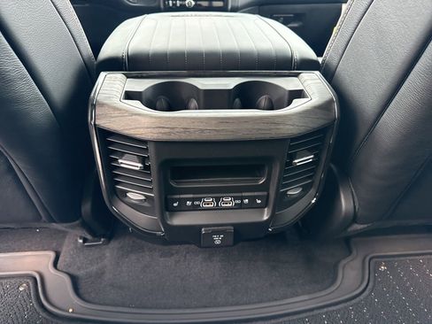 New 2025 RAM 1500 Limited image 32