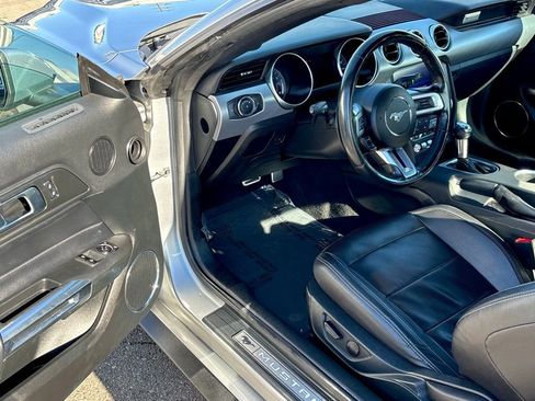 Used 2023 Ford Mustang Premium image 10