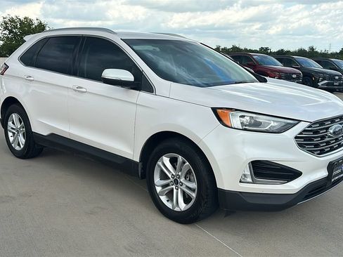 Used 2019 Ford Edge SEL w/ Equipment Group 201A FWD image 14