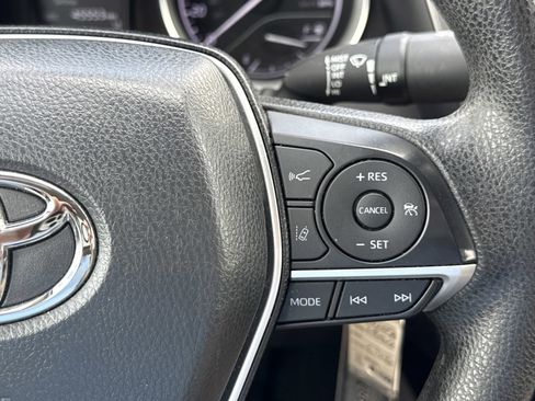 Used 2024 Toyota Camry LE image 11