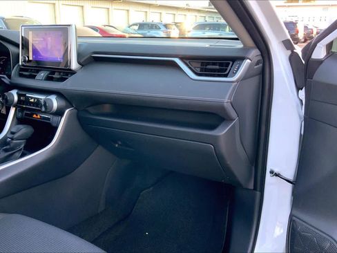 Used 2025 Toyota RAV4 LE image 17