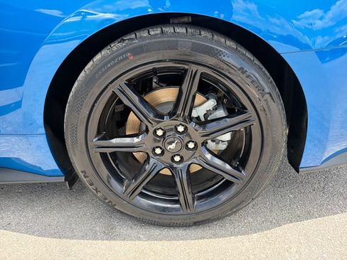 Used 2020 Ford Mustang GT w/ Equipment Group 301A RWD image 31
