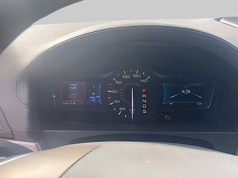 Used 2015 Lincoln MKX FWD image 14