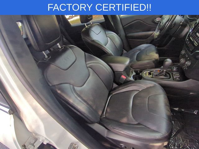 Certified 2020 Jeep Cherokee Limited AWD/4WD image 35