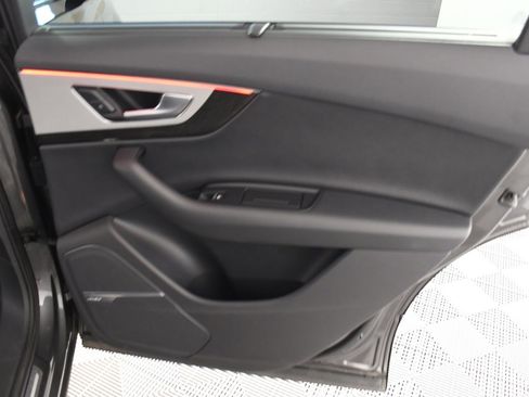 Used 2019 Audi Q7 2.0T Premium Plus w/ Premium Plus Package image 21