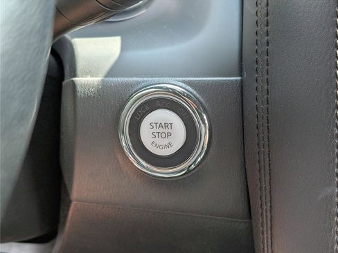 Used 2023 Nissan Armada SL w/ Midnight Edition Package image 25