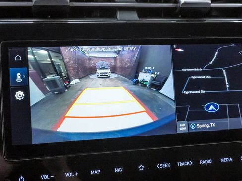 Certified 2024 Hyundai Santa Cruz SEL w/ Activity Package FWD image 24