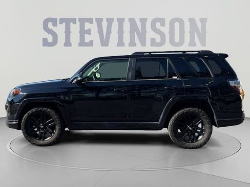 Used 2019 Toyota 4Runner Limited AWD/4WD image 2