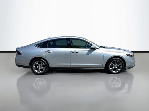 Used 2024 Honda Accord EX image 9