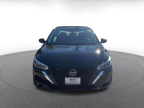 Used 2025 Nissan Sentra SV image 4