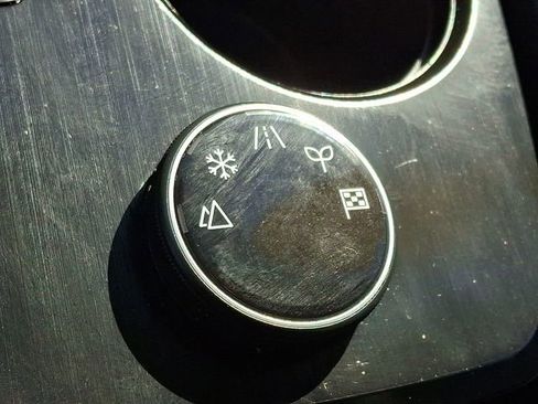 Used 2023 Nissan Rogue SL w/ SL Premium Package image 24