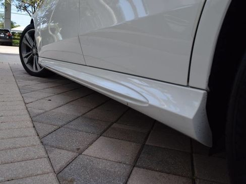 Used 2014 Mercedes-Benz E 350 Sedan image 34