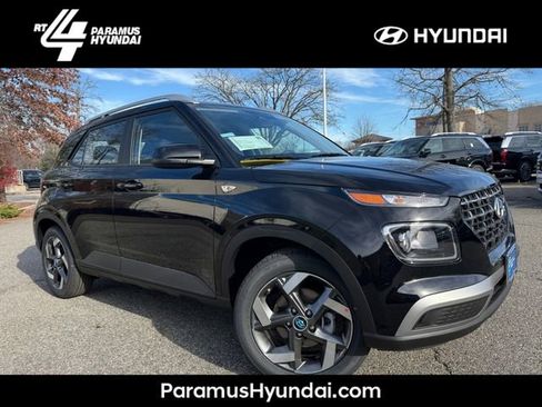 New 2026 Hyundai Venue SEL image 1