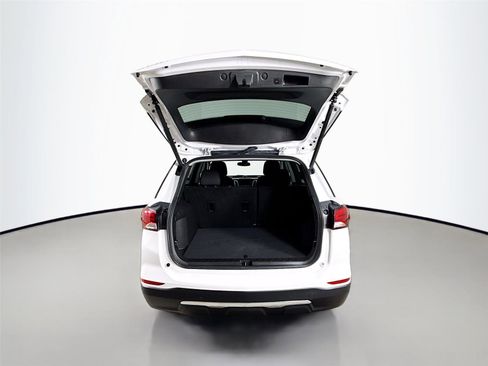 Used 2022 Chevrolet Equinox LT image 25