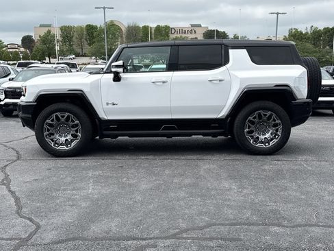 Used 2025 GMC Hummer EV 3X w/ LPO, Cargo Utility Package AWD/4WD image 11
